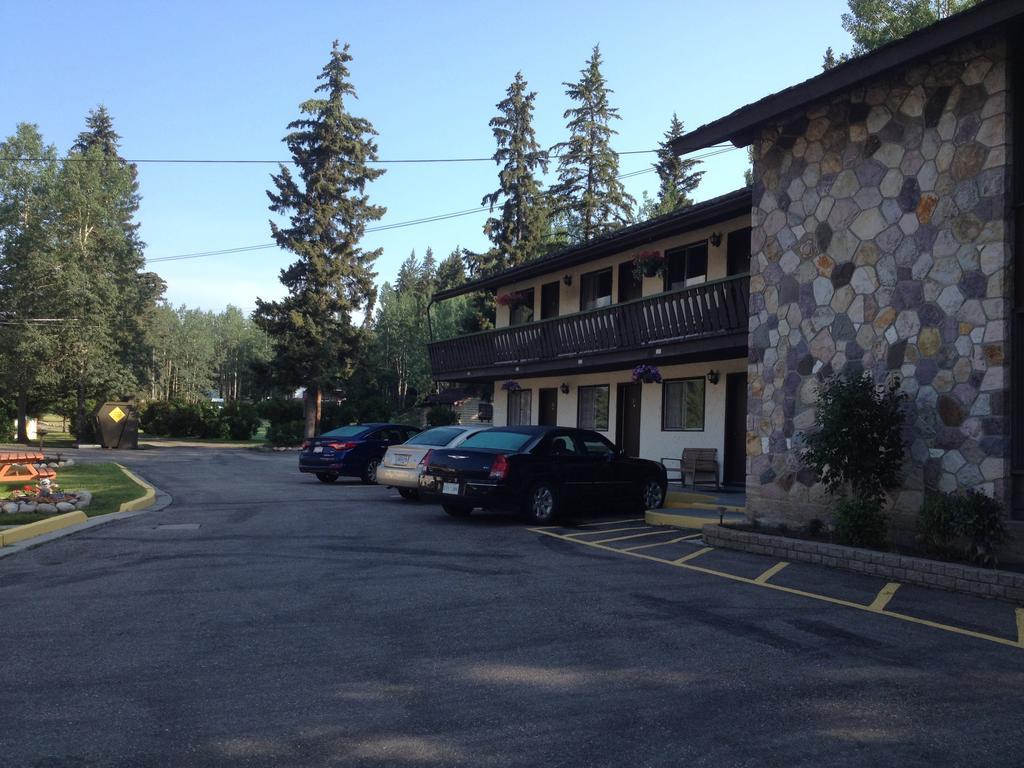 קאנמור The Gateway Inn מראה חיצוני תמונה