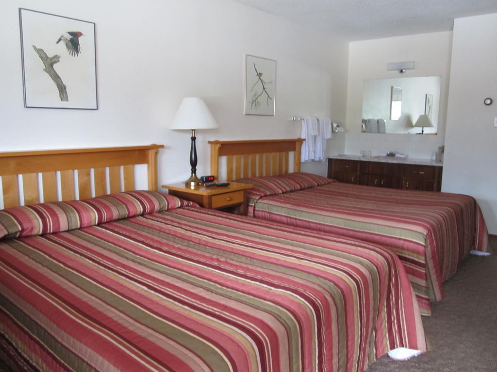 קאנמור The Gateway Inn חדר תמונה