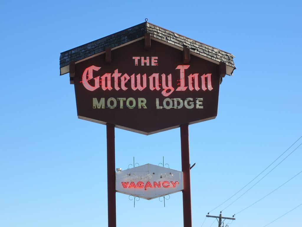 קאנמור The Gateway Inn מראה חיצוני תמונה