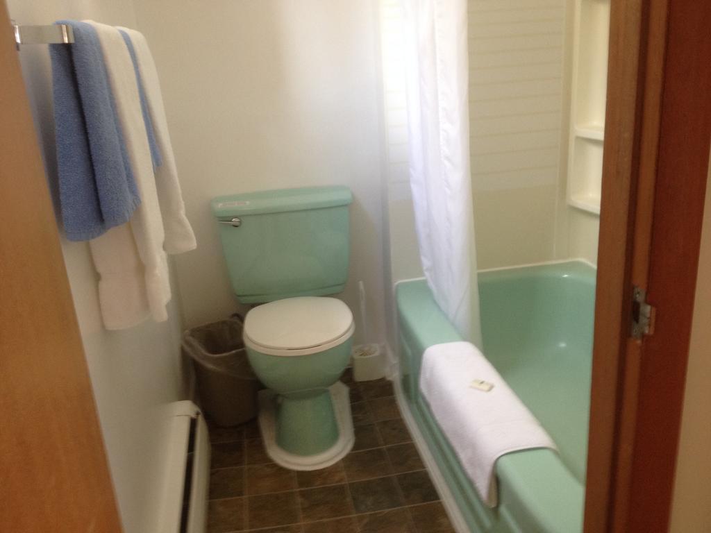 קאנמור The Gateway Inn מראה חיצוני תמונה